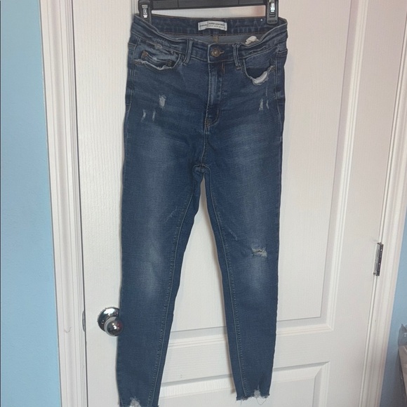 Stradivarius Blue Skinny Jeans with Distressed Details - Picture 8 of 10